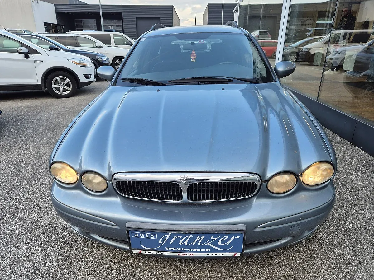 Jaguar X-Type 2004 photo 3