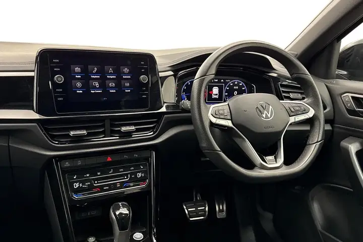 Volkswagen T-Roc 2025 photo 2