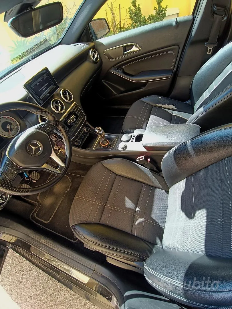Mercedes-Benz A-Class 2013 photo 3