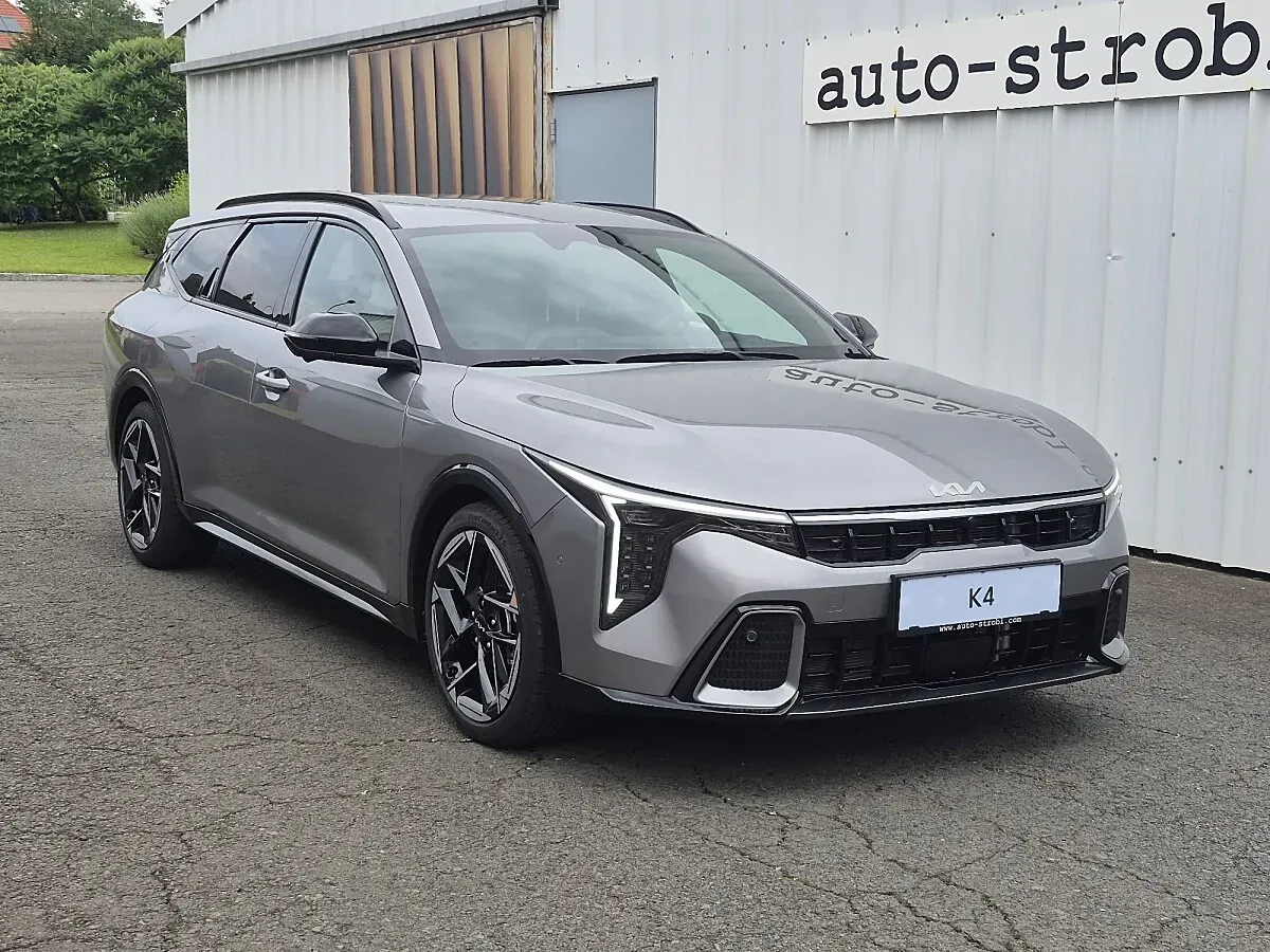 Kia K4