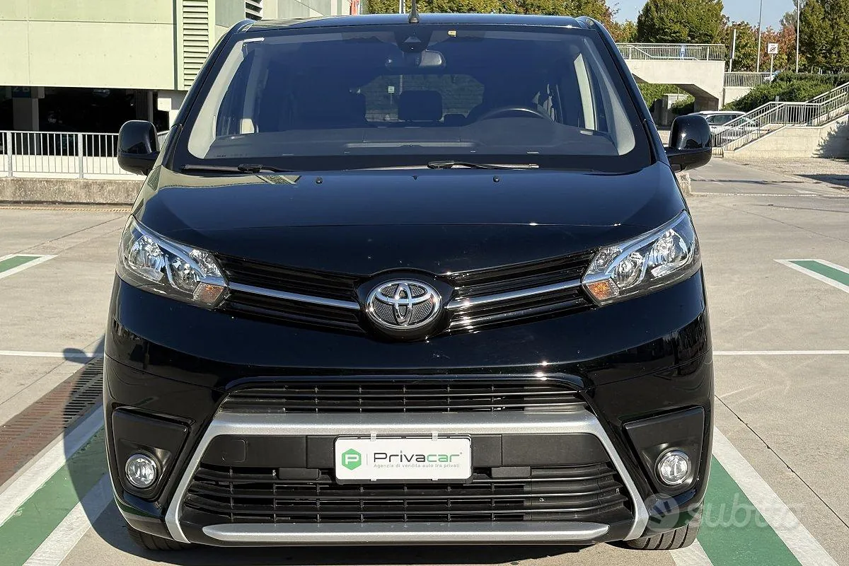 Toyota Proace 2023 photo 2