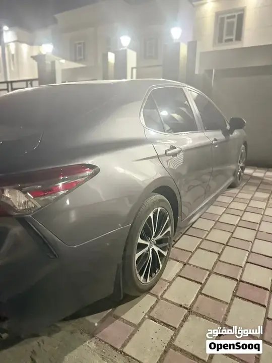 Toyota Camry 2018 photo 4