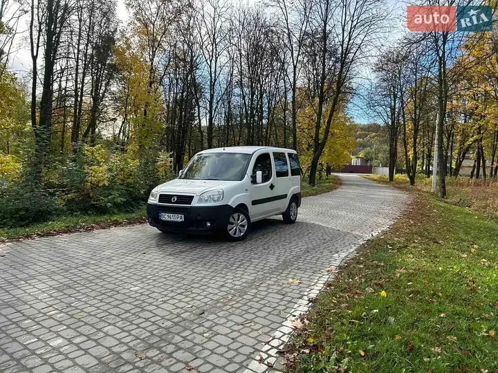 Fiat Doblo 2008 photo 4