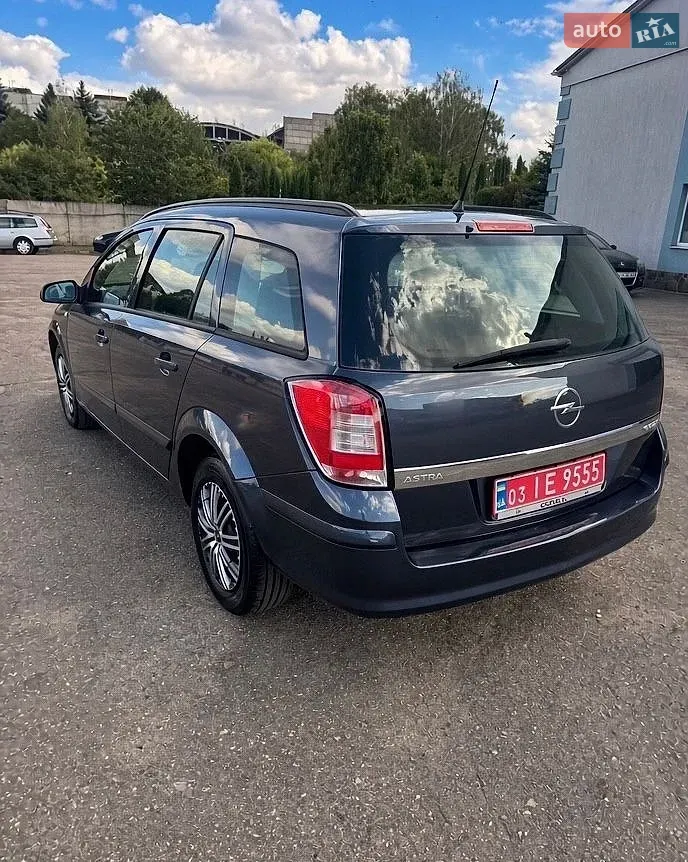 Opel Astra 2008 photo 5