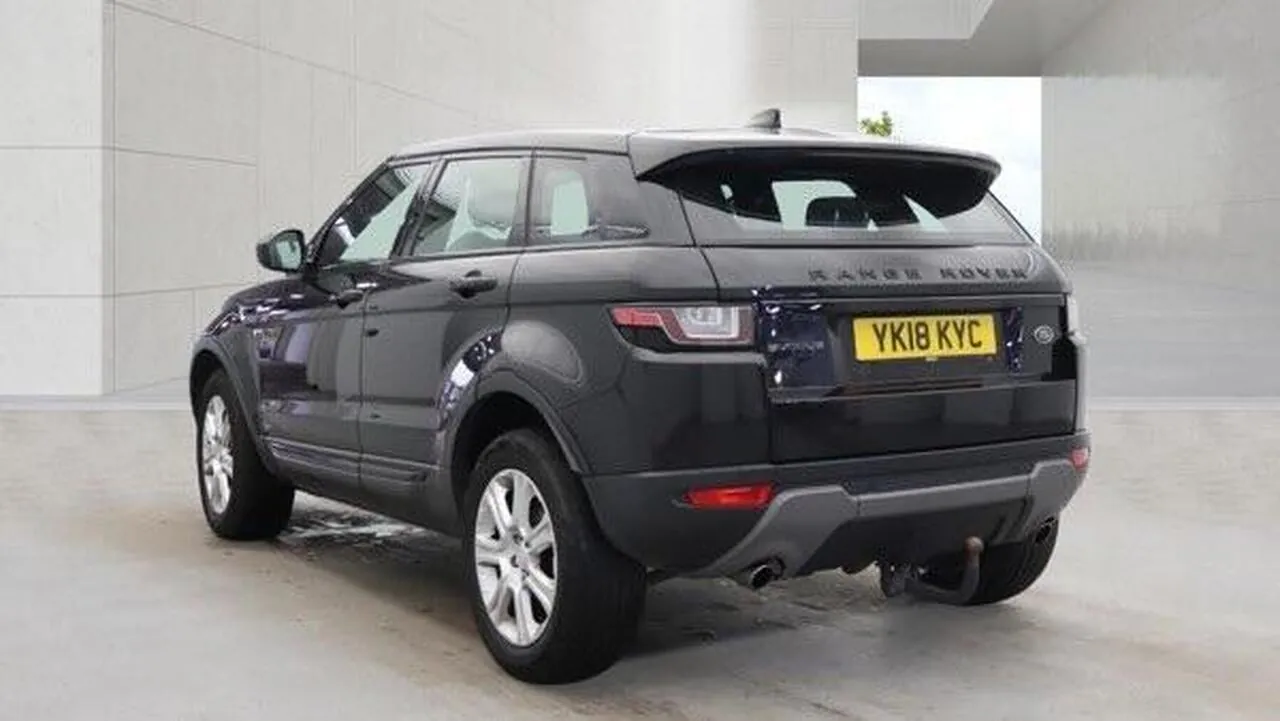 Land Rover Range Rover Evoque 2018 photo 3