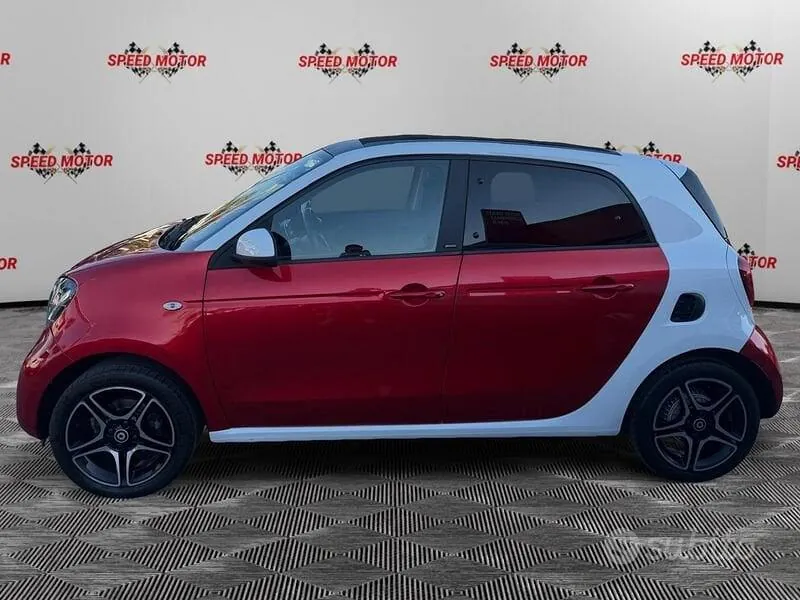 Smart Forfour 2019 photo 3