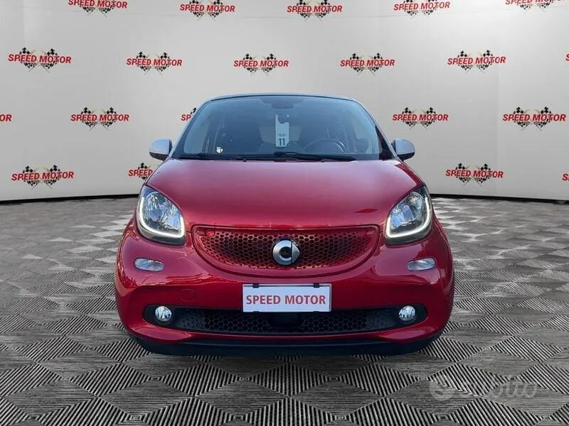 Smart Forfour 2019 photo 2
