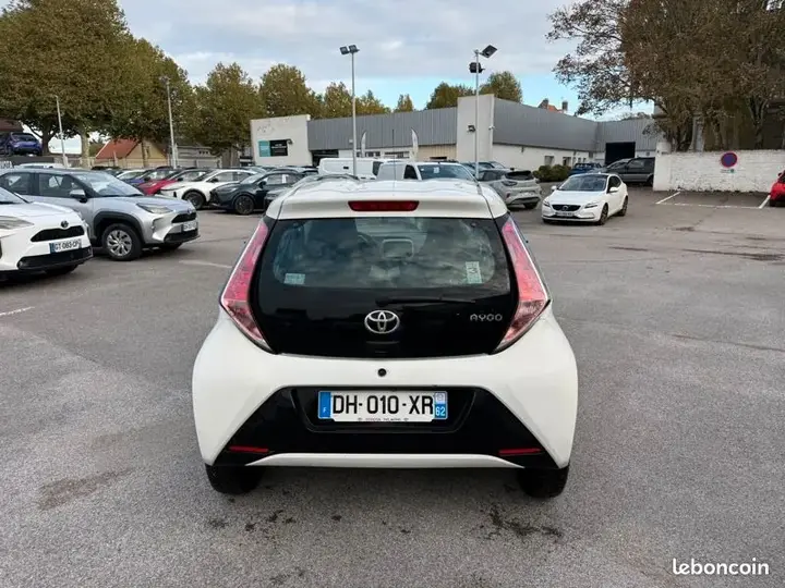 Toyota Aygo 2014 photo 4