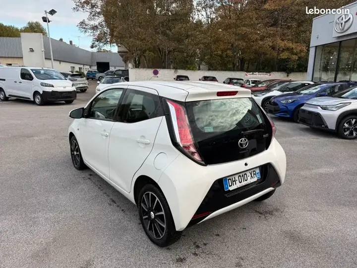Toyota Aygo 2014 photo 3