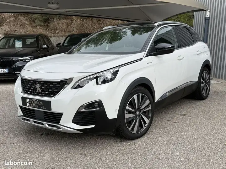 Peugeot 3008 2020 photo 2