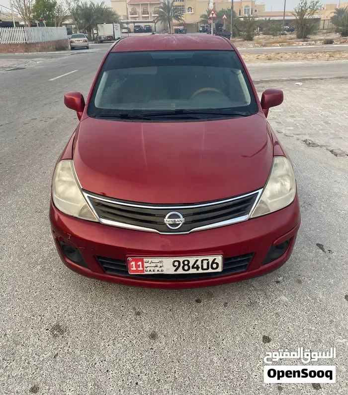 Nissan Tiida