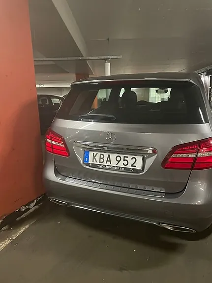 Mercedes-Benz B200 2016 photo 2