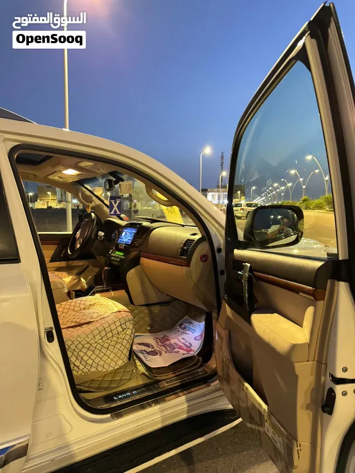 Toyota Land Cruiser 2015 photo 3