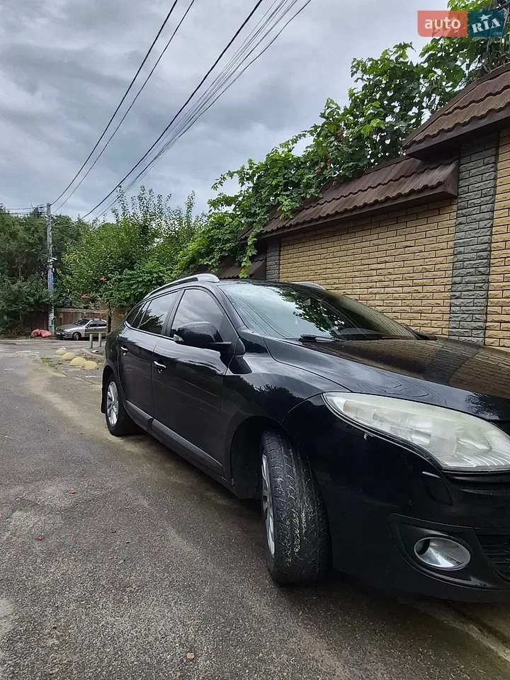 Renault Megane 2012 photo 3