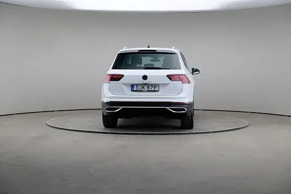 Volkswagen Tiguan 2024 photo 5