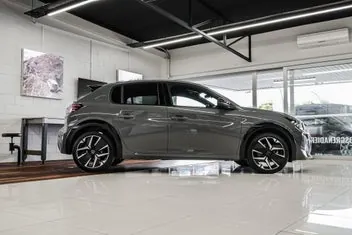 Peugeot 208 2026 photo 4