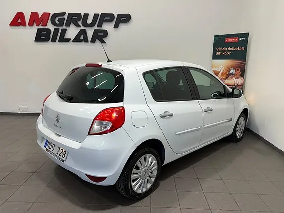 Renault Clio 2012 photo 5