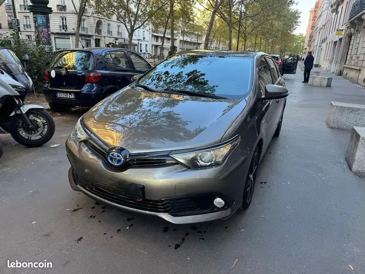 Toyota Auris