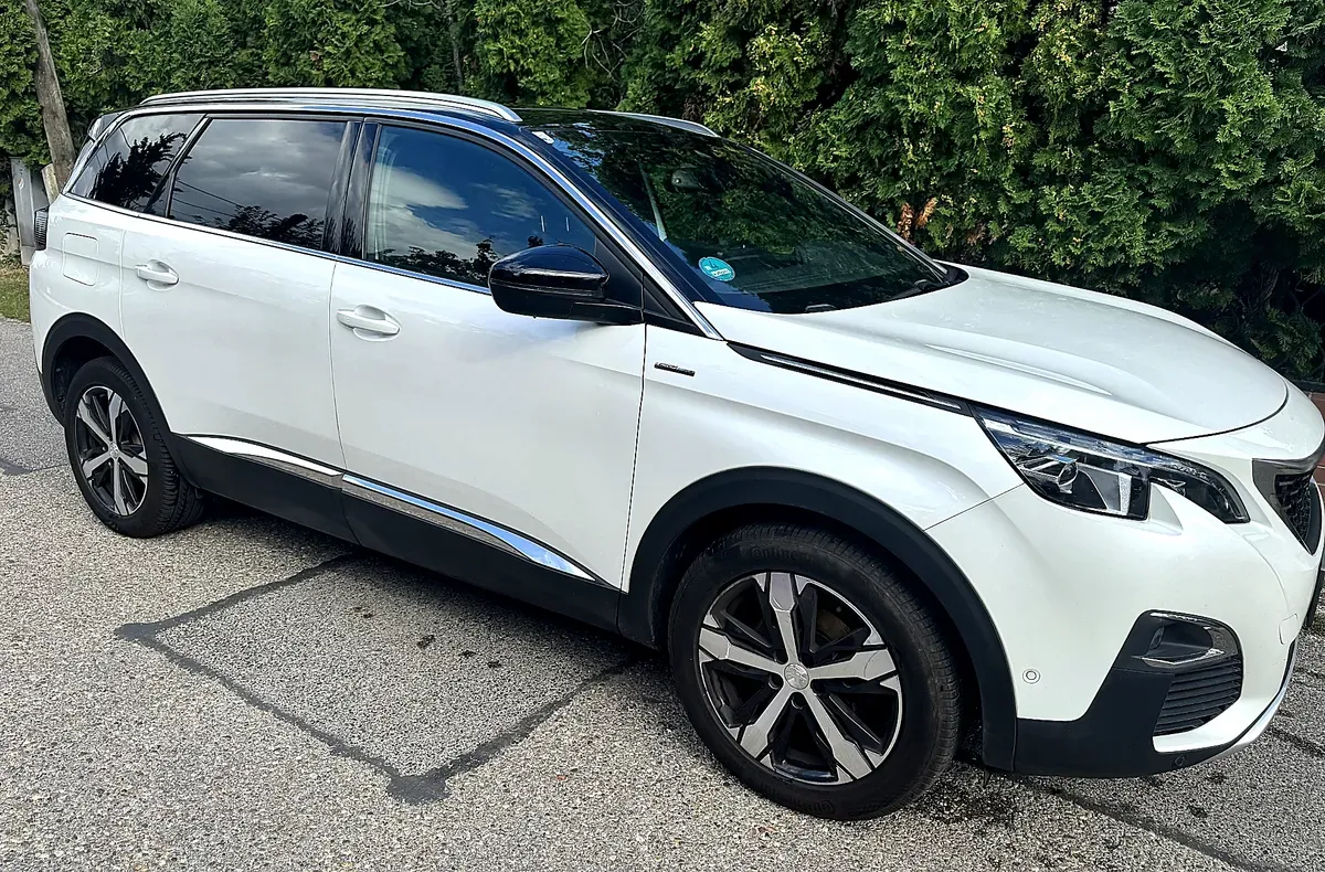 Peugeot 5008 2018 photo 2