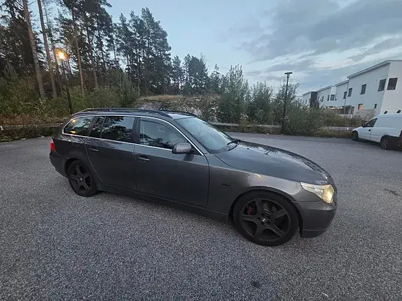 BMW 520D 2007 photo 2