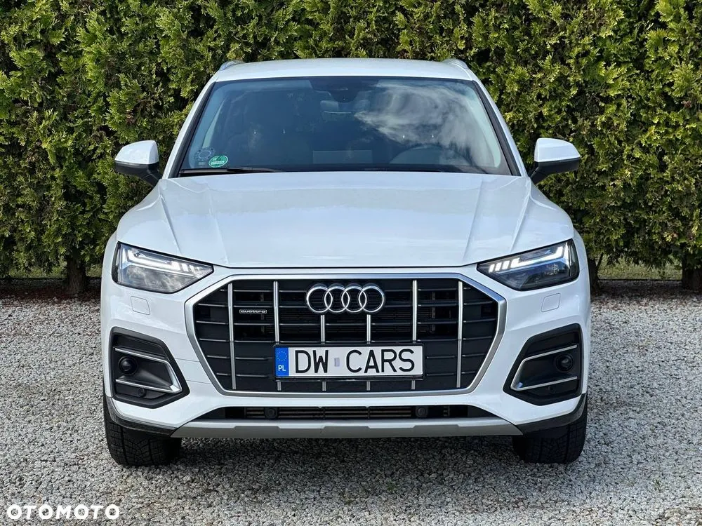 Audi Q5 2023 photo 2