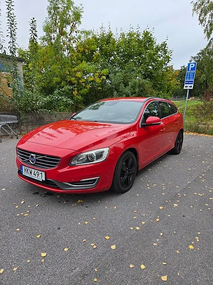 Volvo V60 2014 photo 2