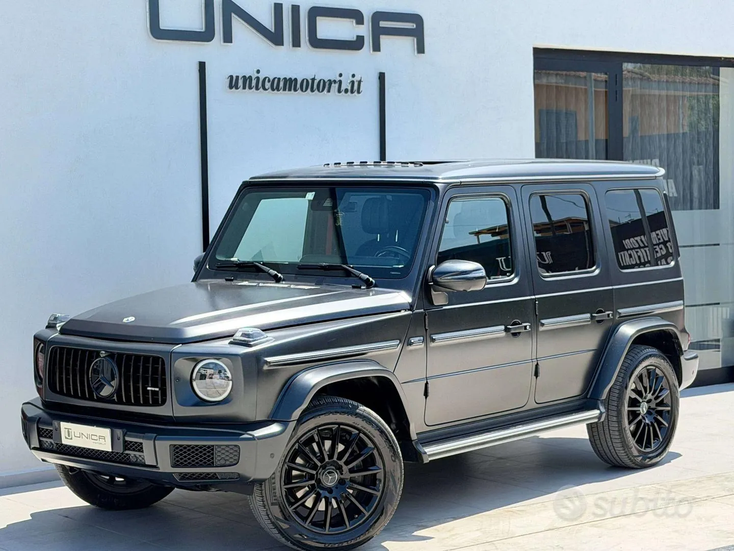 Mercedes-Benz G-Class 2023 photo 2