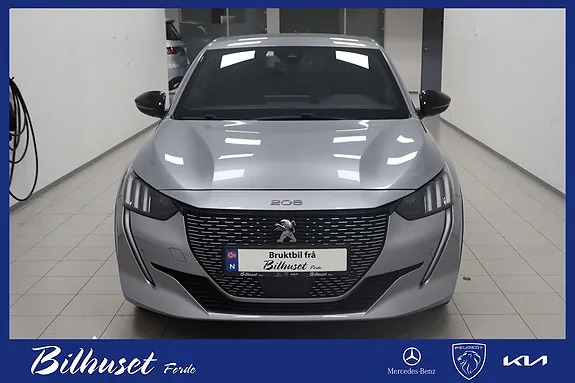 Peugeot E-208 2022 photo 5