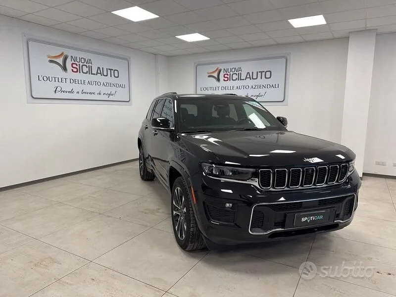 Jeep Grand Cherokee 2023 photo 3