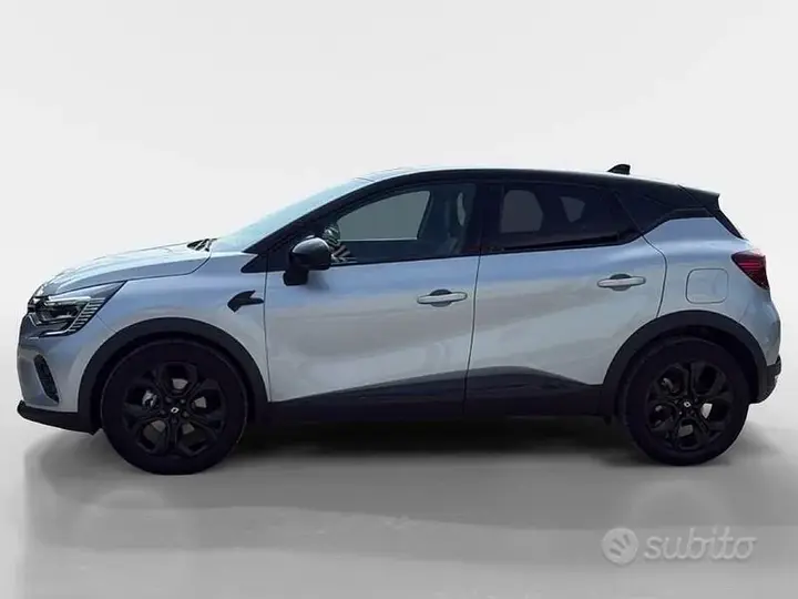 Renault Captur 2023 photo 2