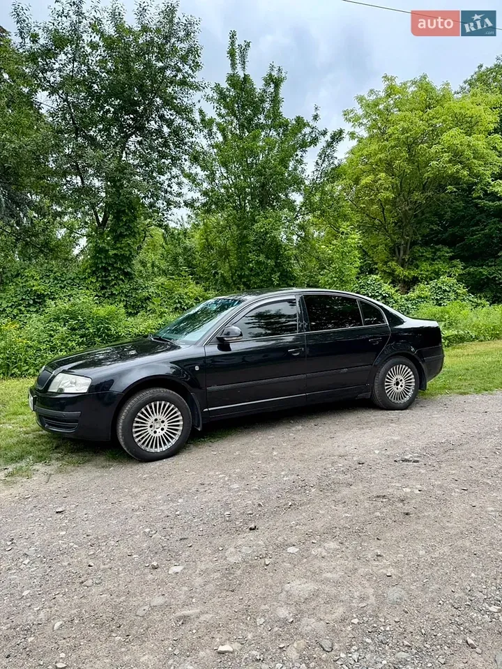 Skoda Superb 2008 photo 5