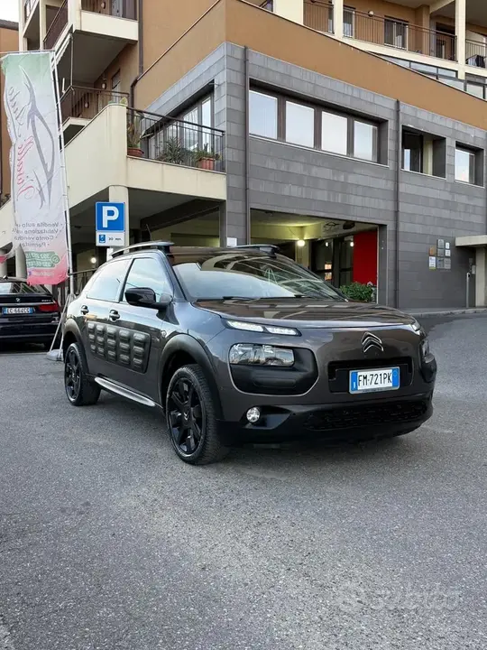 Citroen C4 Cactus 2017 photo 2