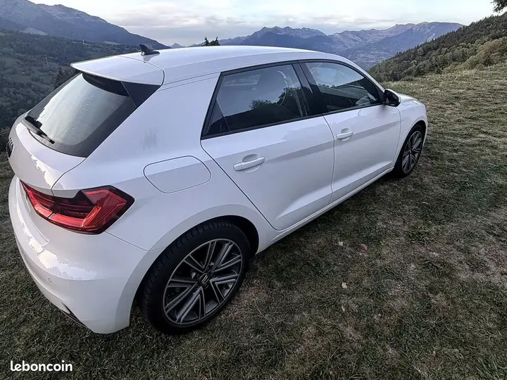 Audi A1 2019 photo 2