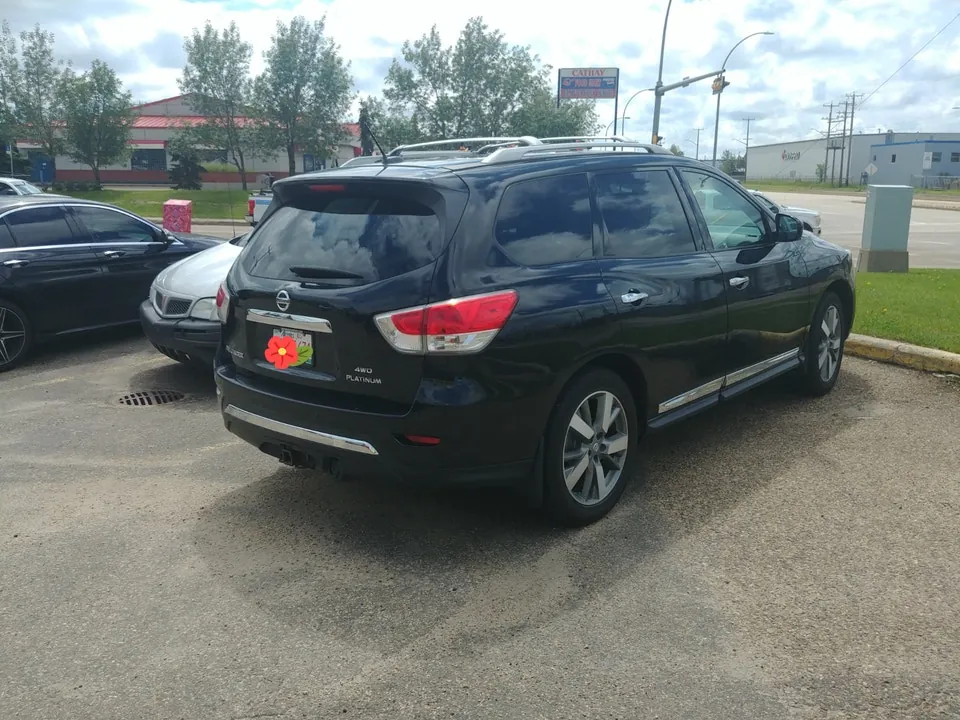 Nissan Pathfinder 2013 photo 3