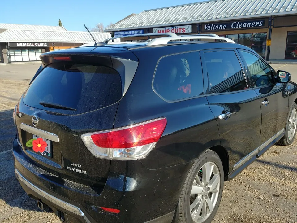 Nissan Pathfinder 2013 photo 4