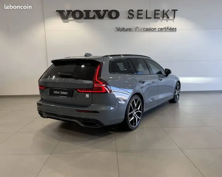 Volvo V60 2021 photo 4
