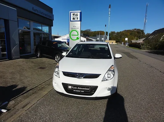 Hyundai I20 2010 photo 5