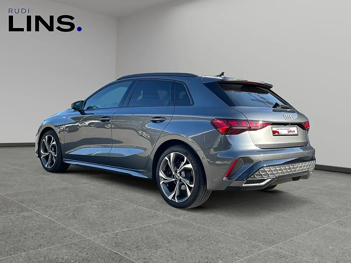 Audi A3 2025 photo 3