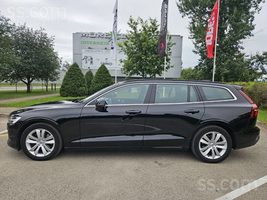 Volvo V60 2022 photo 4