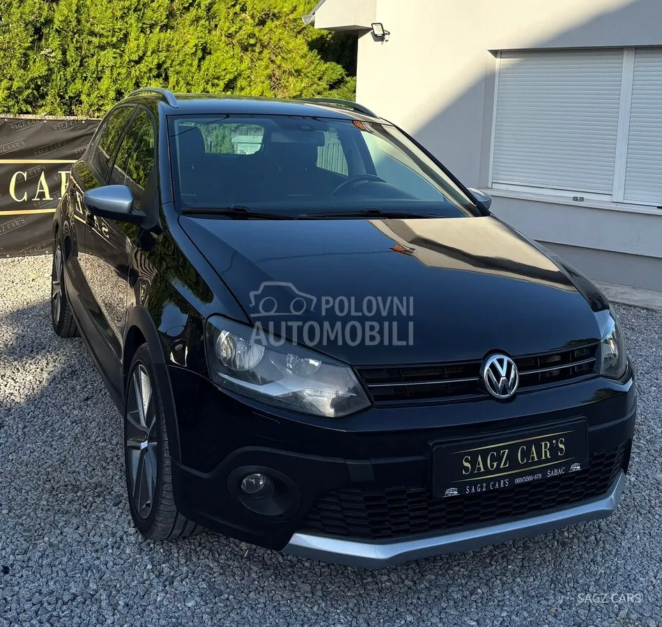 Volkswagen Cross Polo 2012 photo 4