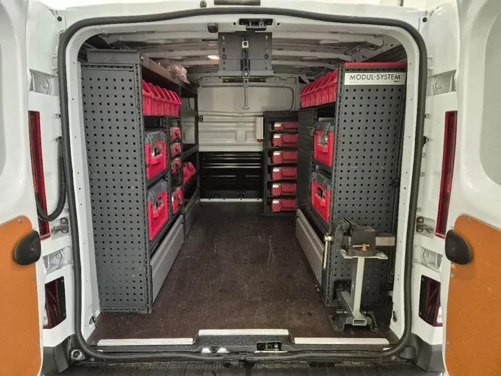 Renault Trafic 2022 photo 3