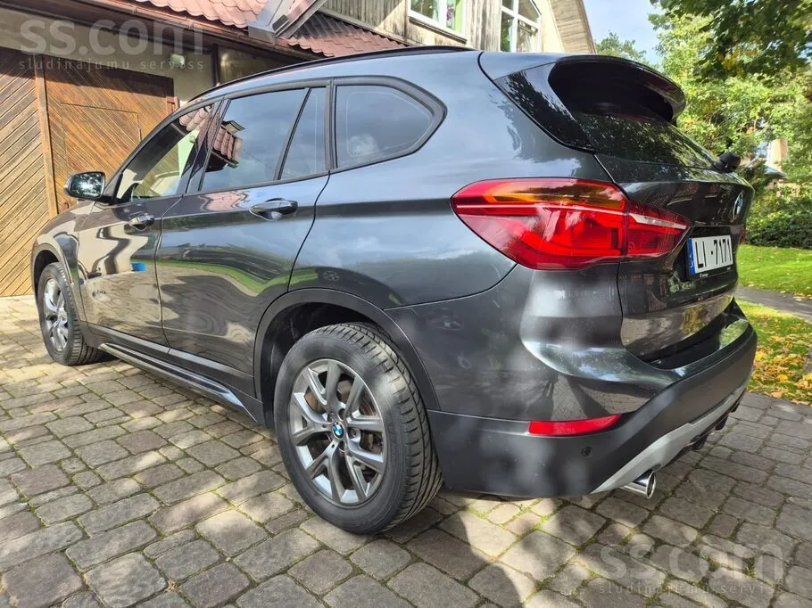 BMW X1 2016 photo 3