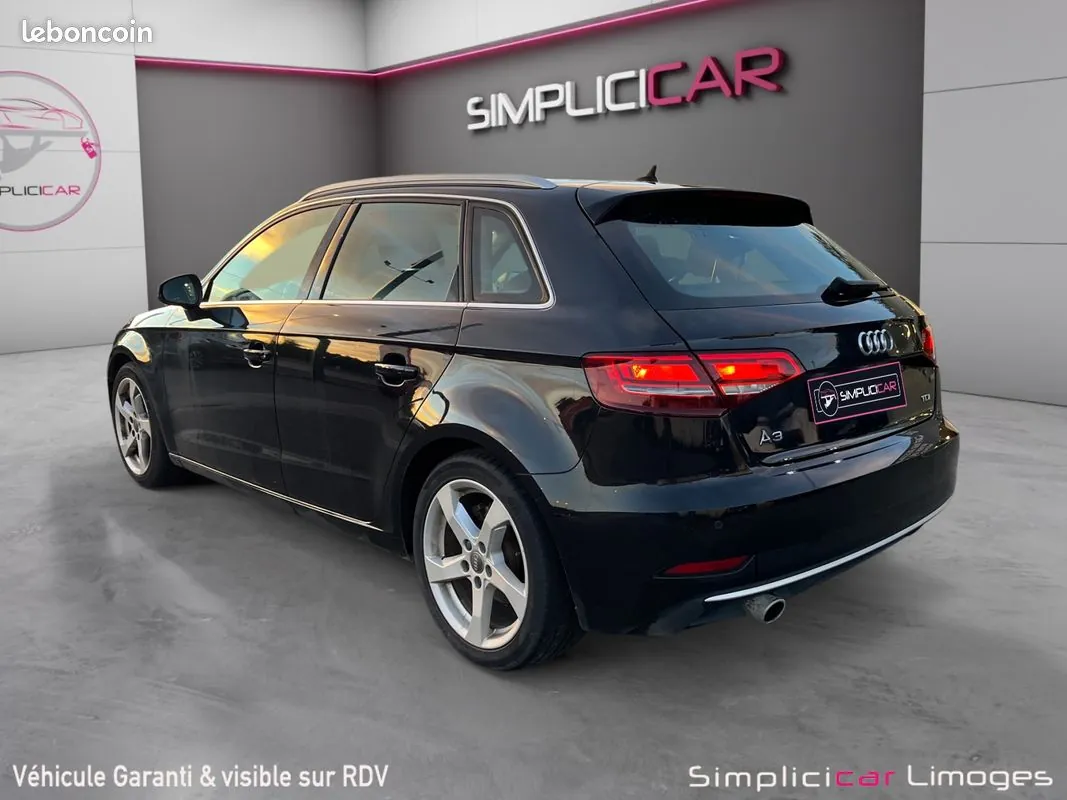 Audi A3 2017 photo 3