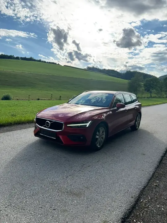 Volvo V60 2020 photo 3