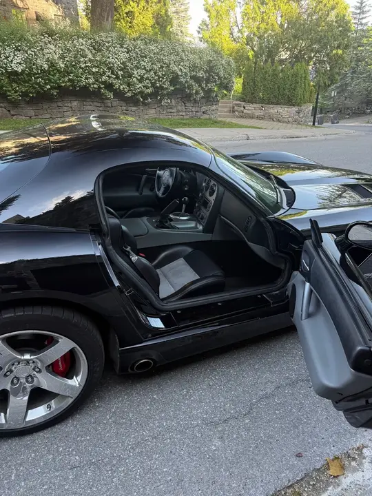 Dodge Viper 2008 photo 2