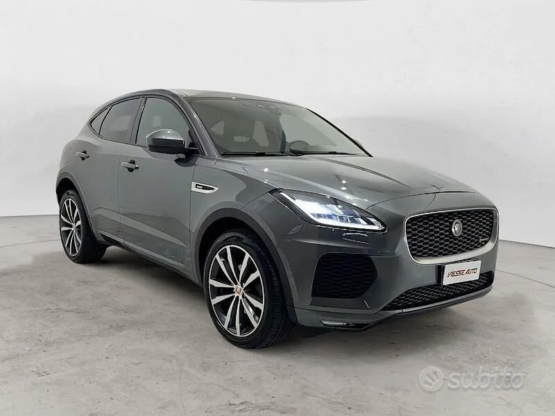Jaguar E-Pace 2019 photo 3