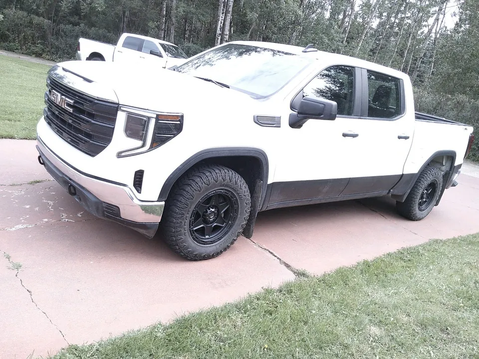 GMC 1500 2024 photo 2