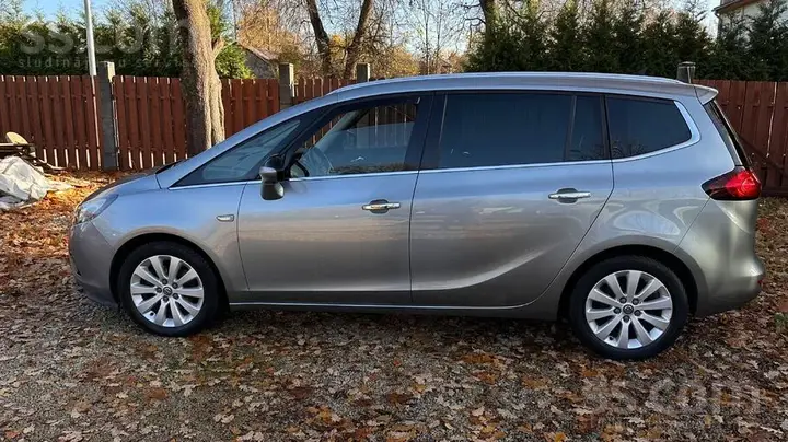 Opel Zafira 2012 photo 5