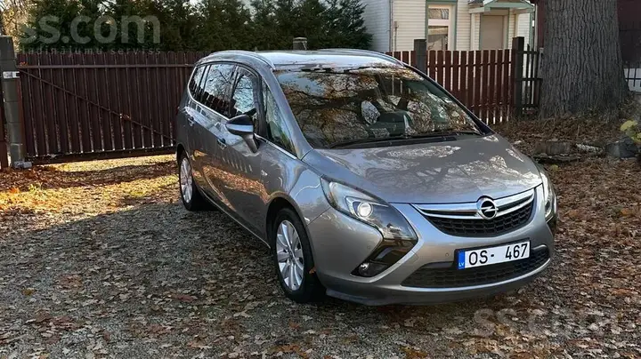 Opel Zafira 2012 photo 3