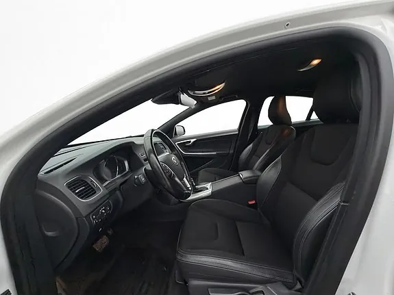 Volvo S60 Cross Country 2018 photo 5